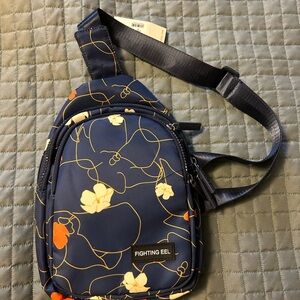 Fighting Eel Parker Cross Over bag